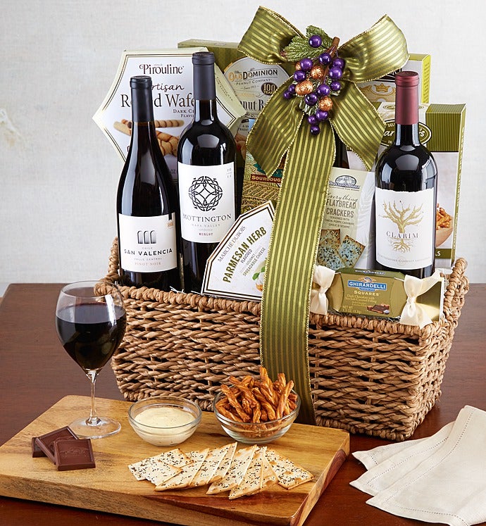 The Entertainer Premium Wine Gift Basket