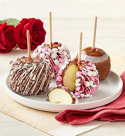 Kiss Me Valentine's Day Caramel Apples - 4 Pack