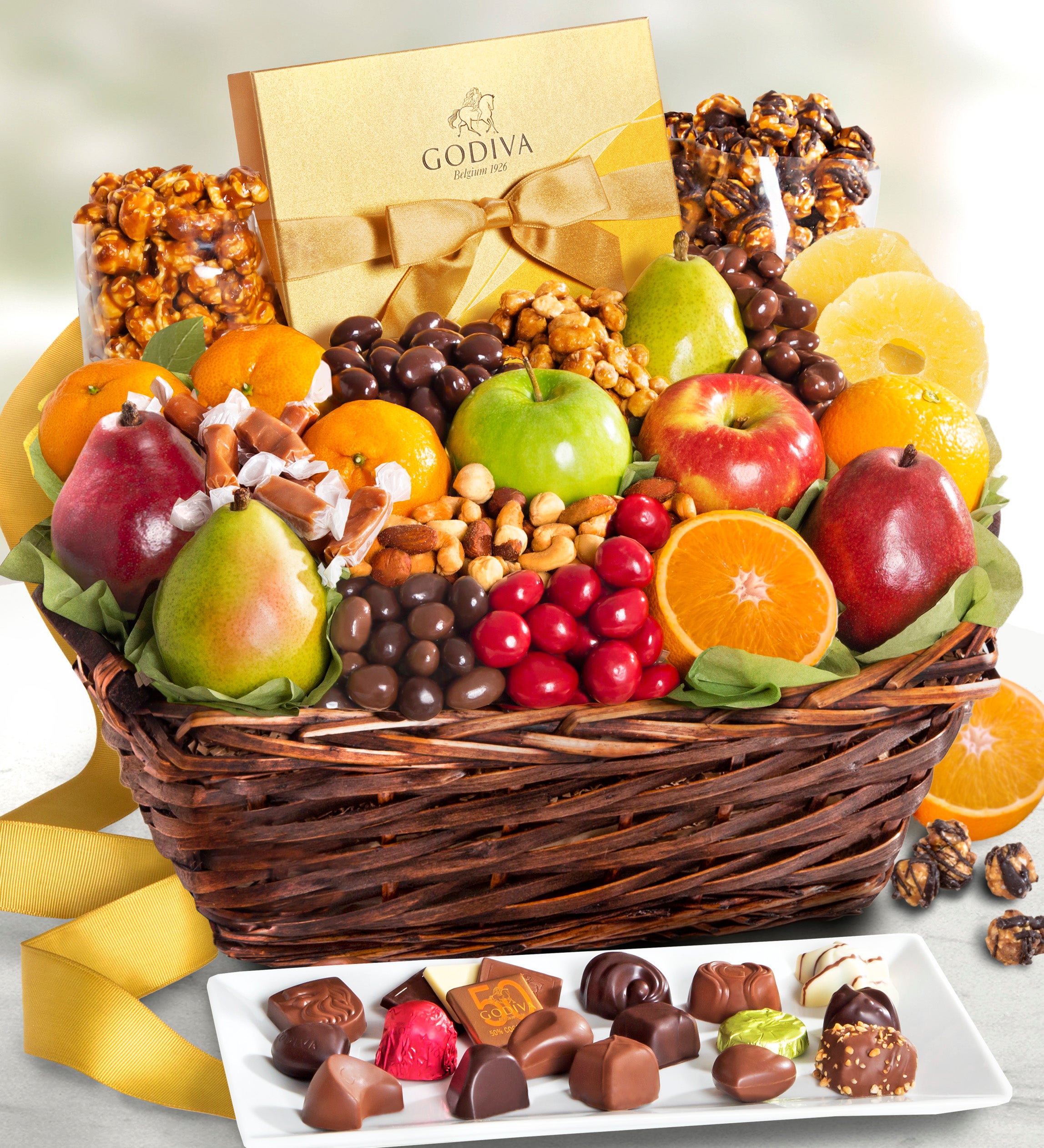 Fruit Baskets Delivered Fruit Baskets Near Me Shari S Berries   170036D 22x 