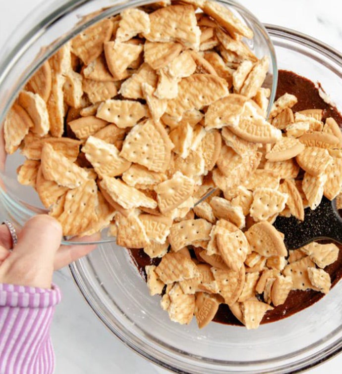 Chocolate Biscuit Cake Activity Kit