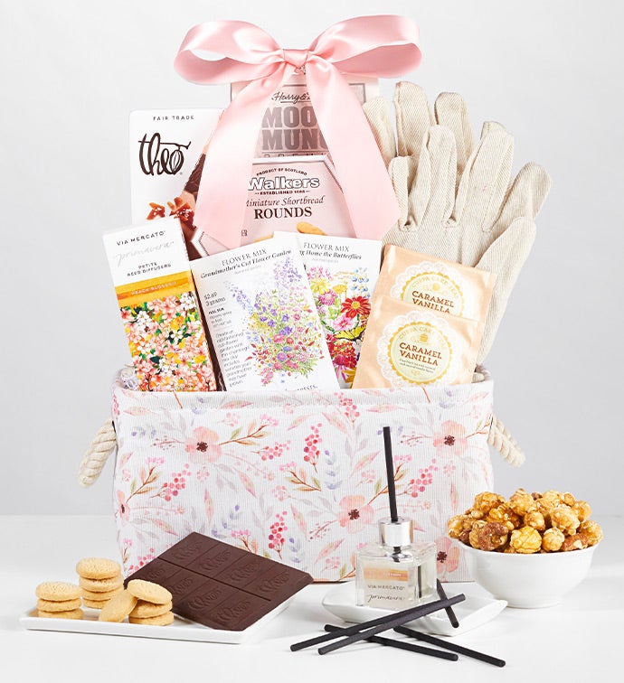 Mothers Day Gift and Garden Basket Personalized 